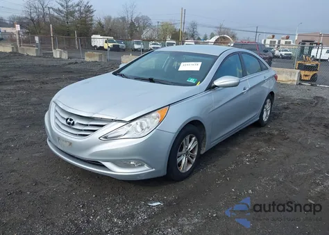 2013 Hyundai Sonata Gls z USA, uszkodzony, nr VIN 5NPEB4ACXDH571343